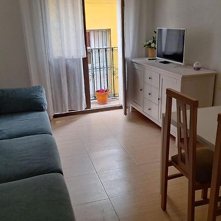 Feria Apartment Севиля Екстериор снимка